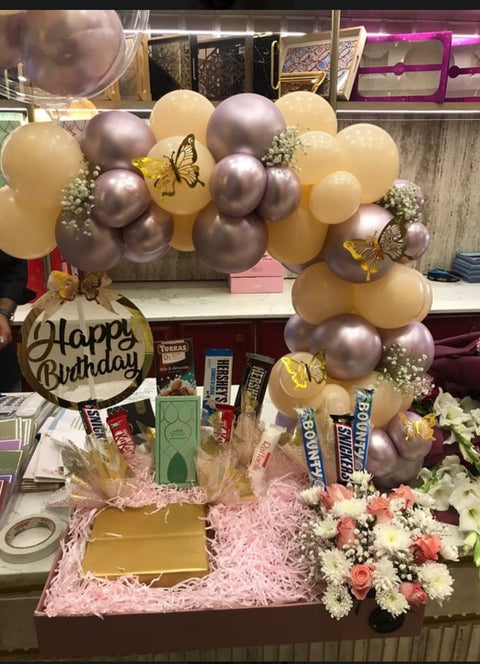 Lilac & Beige Pop For Birthday